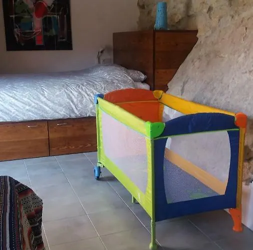 Corral De La Solana Molinos (Aragon)